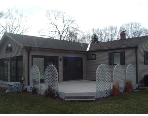 285 Newhouse Street Springfield, MA 01118 - Photo 13 of 13 Gallery Image 13