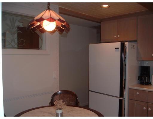 285 Newhouse Street Springfield, MA 01118 - Photo 3 of 13 Gallery Image 3