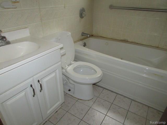 4317 Walnut Street Inkster, MI 48141 - Photo 10 of 21