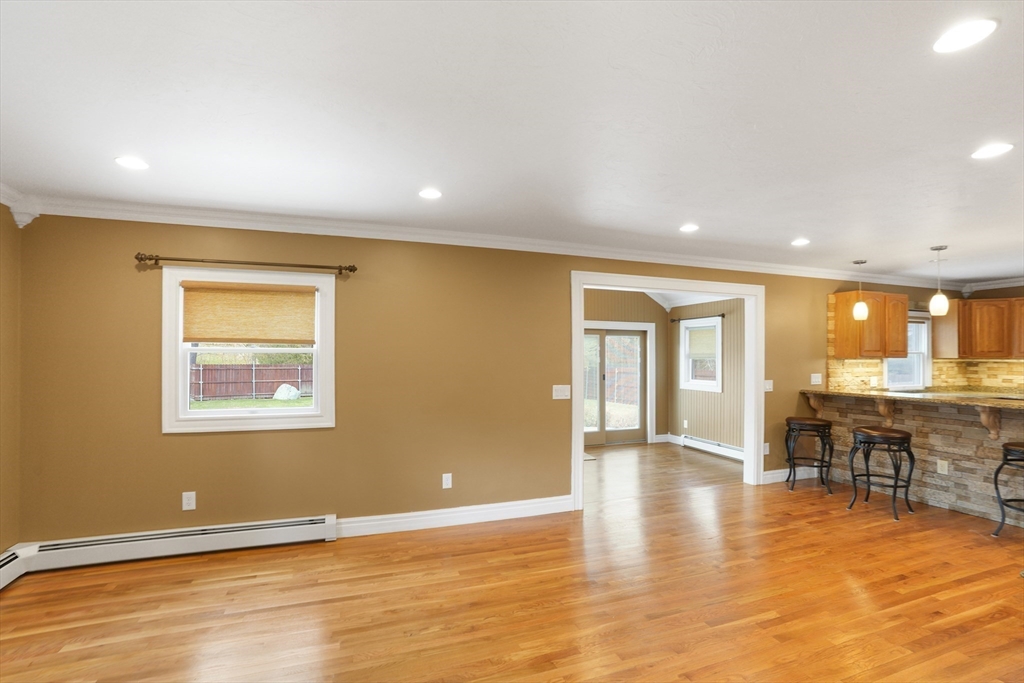 56 Chipaway Road Freetown, MA 02717 - Photo 11 of 38
