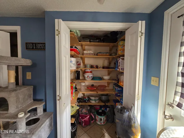 $132,000 | 406 Holmes Street, Jonesville, VA 24263