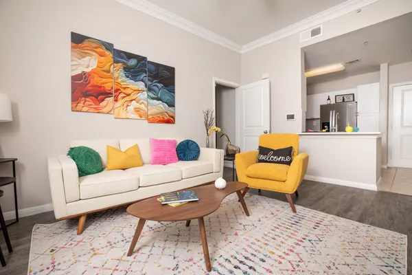 $1,285 | 4001 Fannin Street, Unit 4128, Houston, TX 77004