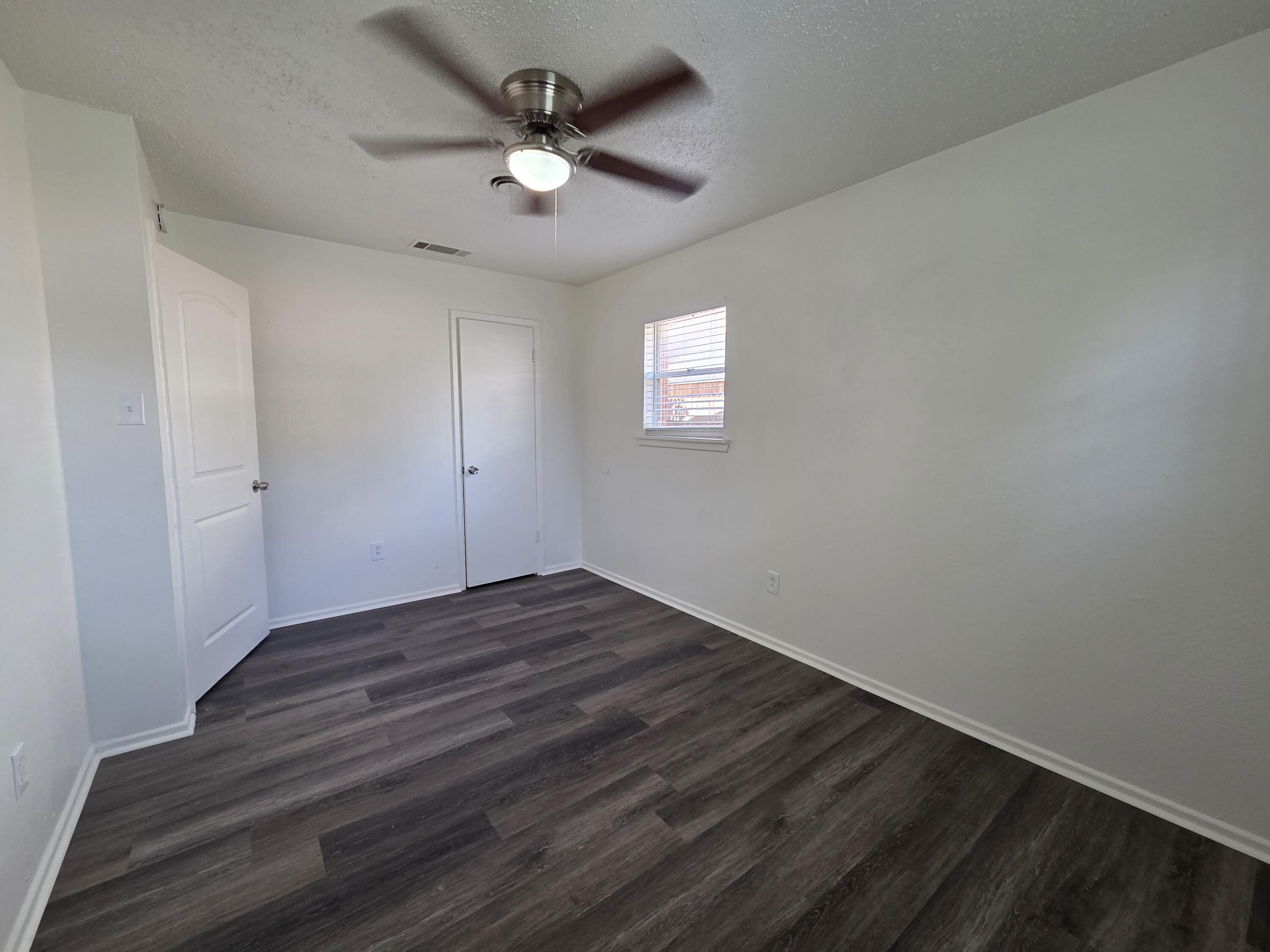5537 17th Street Lubbock, TX 79416 - Photo 8 of 11 20260625_160722