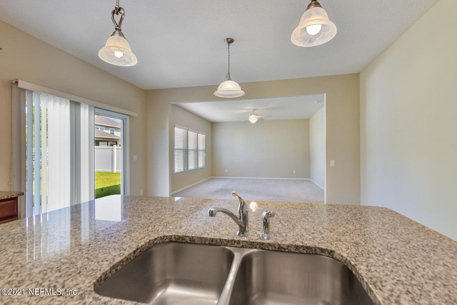 16252 Tisons Bluff Road Jacksonville, FL 32218 - Photo 12 of 34 Kitchen into Cafe area and Great Room