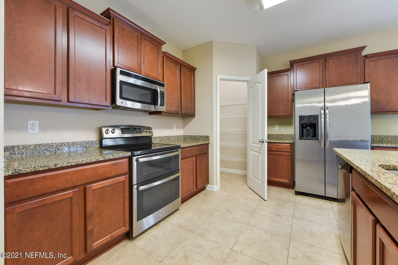 16252 Tisons Bluff Road Jacksonville, FL 32218 - Photo 9 of 34 Kitchen
