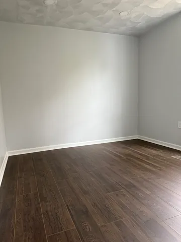 $184,000 | 102 8th Avenue, Mendota, IL 61342