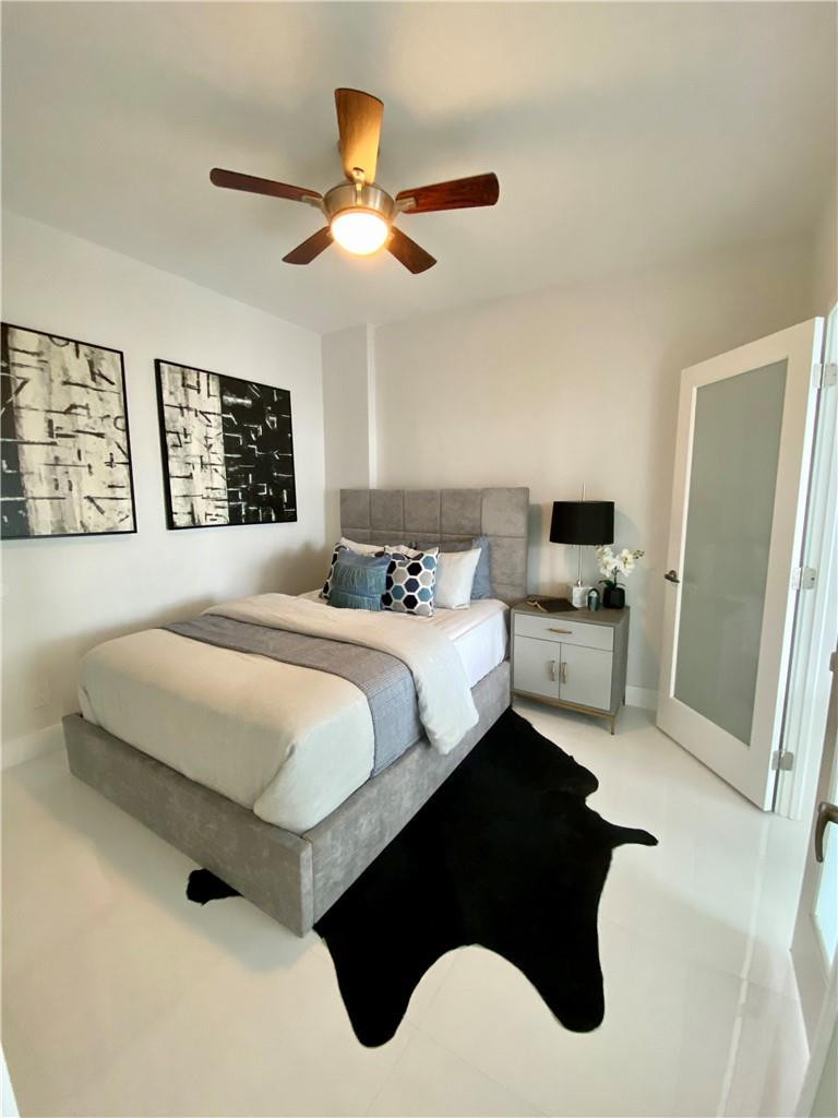 100 Lincoln Road, Unit PH1 Miami Beach, FL 33139 - Photo 33 of 47 Photo 33