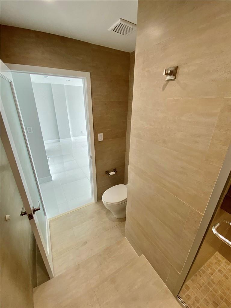 100 Lincoln Road, Unit PH1 Miami Beach, FL 33139 - Photo 36 of 47 Photo 36