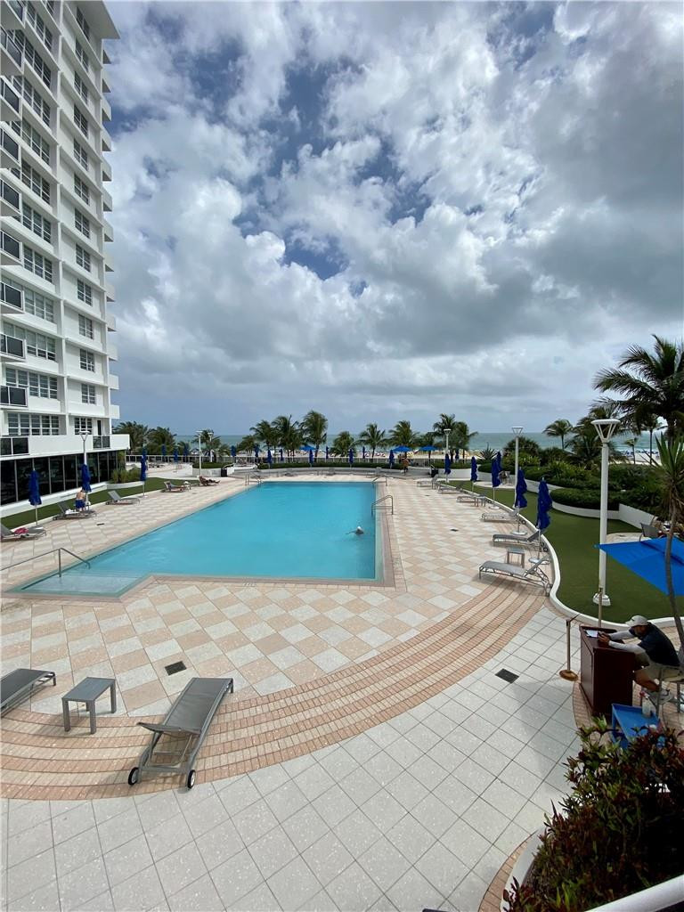 100 Lincoln Road, Unit PH1 Miami Beach, FL 33139 - Photo 43 of 47 Photo 43