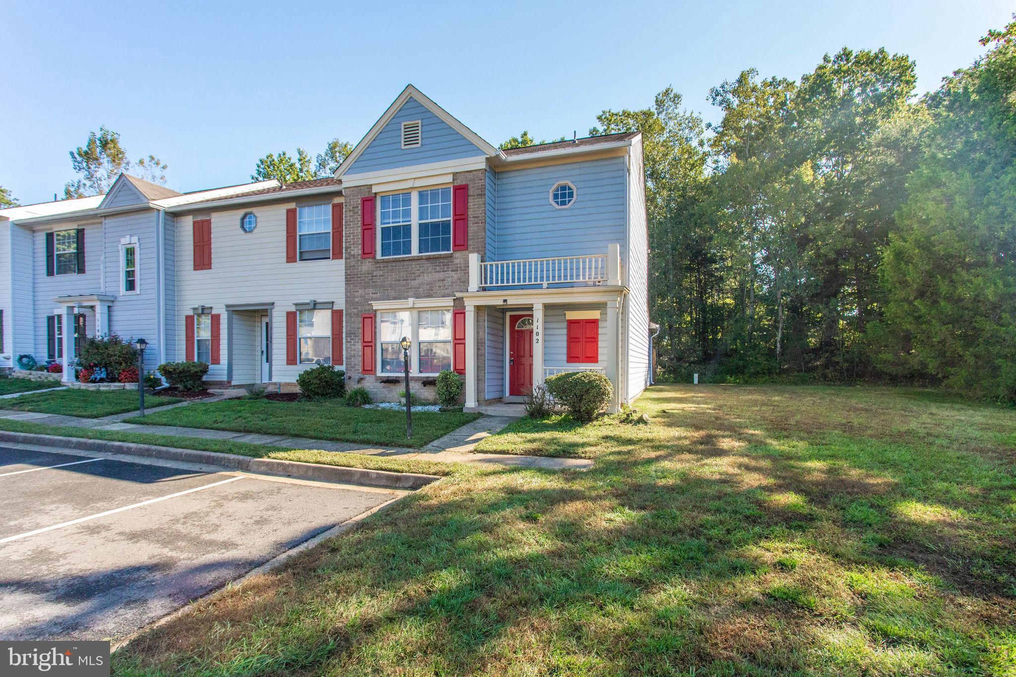 1102 Wind Ridge Drive Stafford, VA 22554 - Photo 2 of 38 End Unit