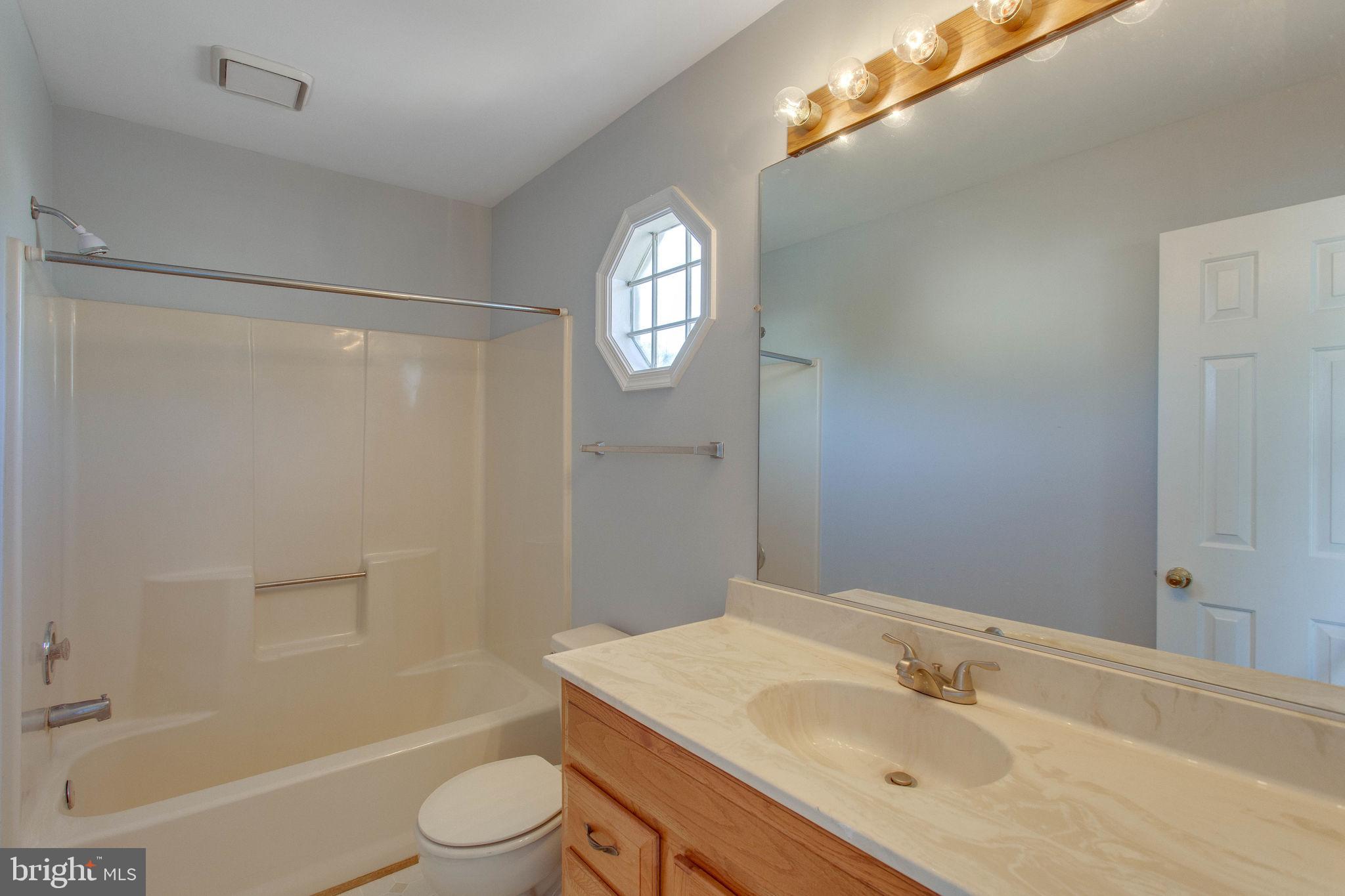 1102 Wind Ridge Drive Stafford, VA 22554 - Photo 25 of 38 Full Bath