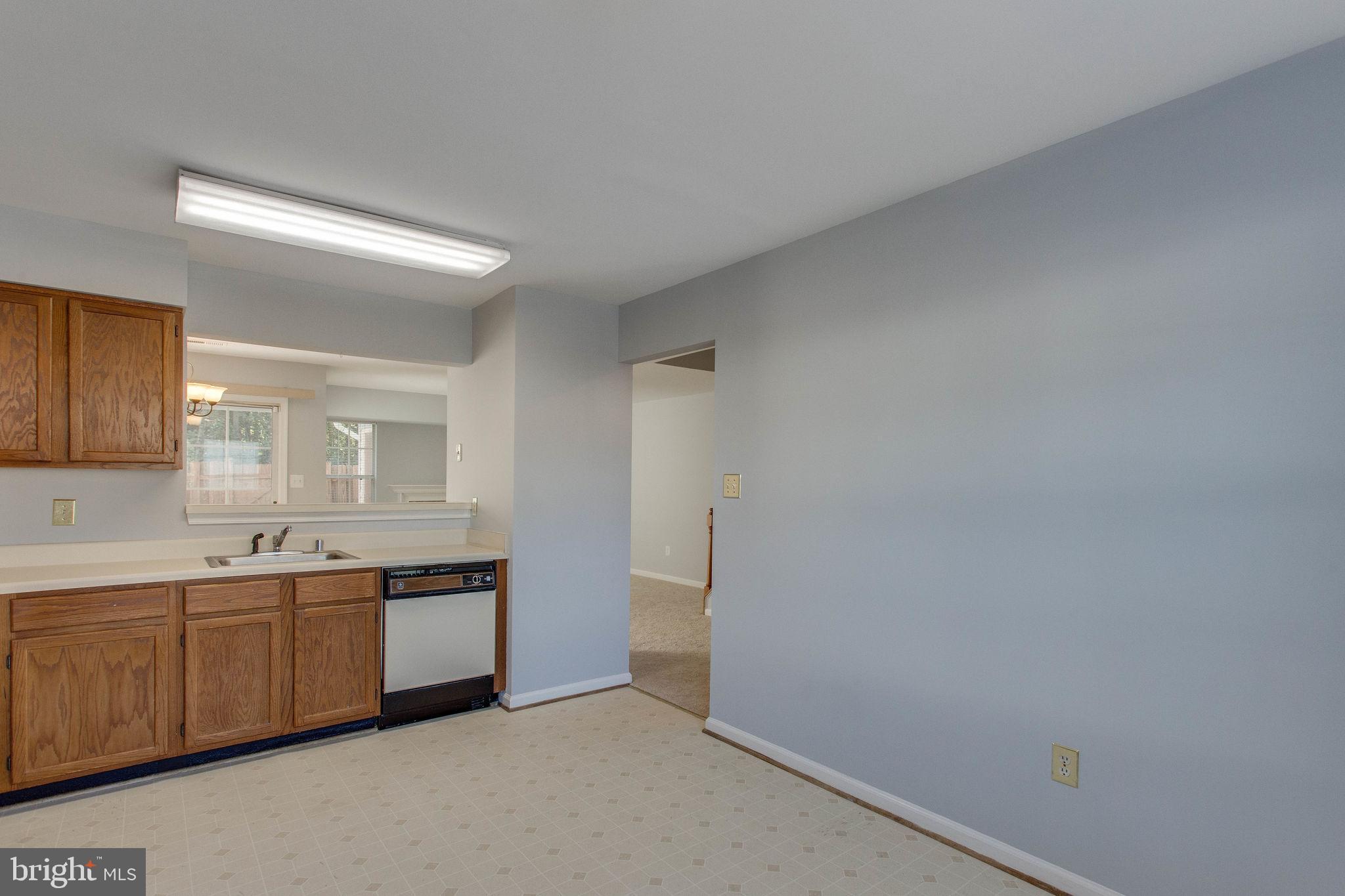 1102 Wind Ridge Drive Stafford, VA 22554 - Photo 8 of 38