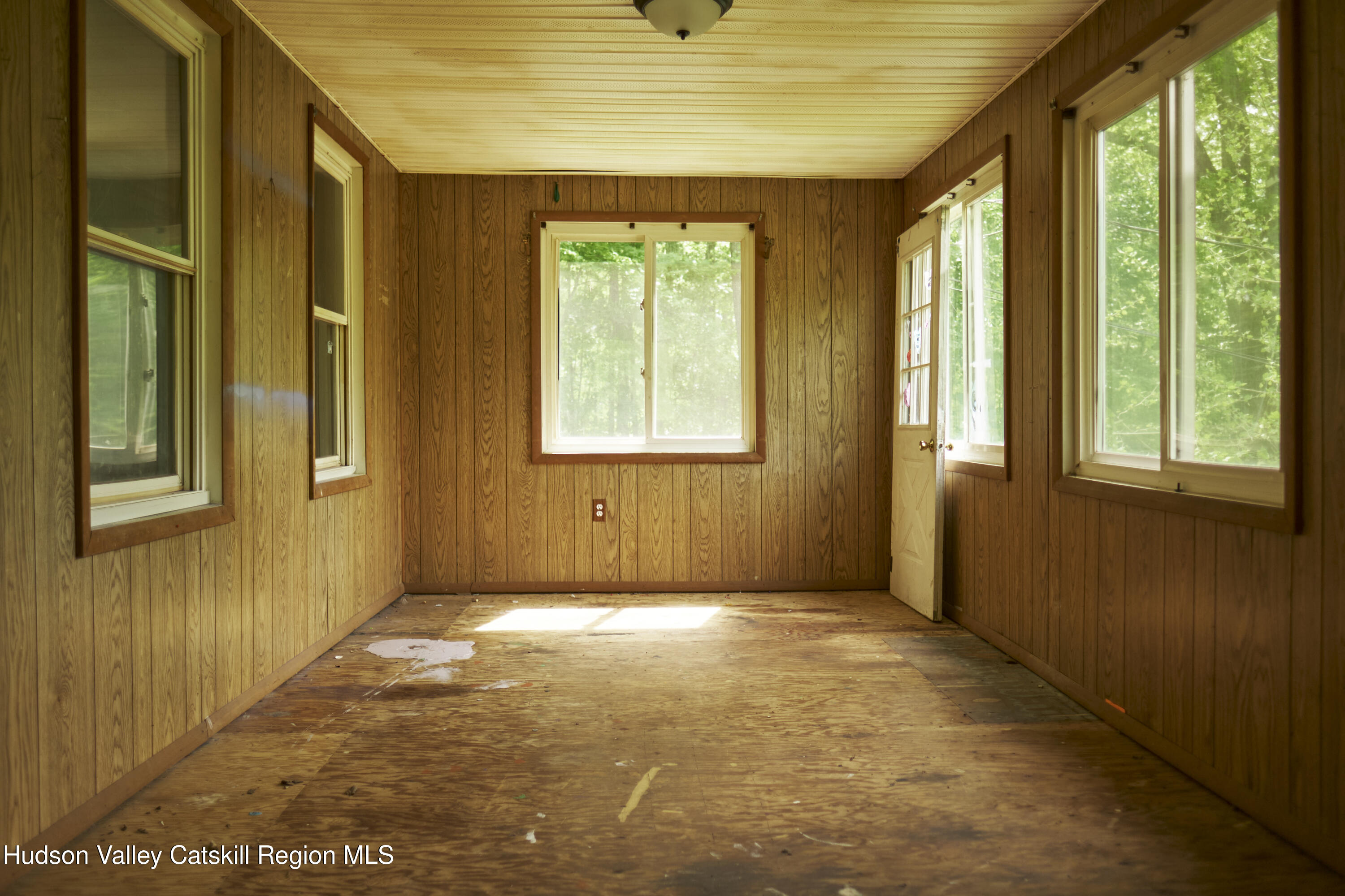 270-280 Berme Road Ellenville, NY 12428 - Photo 5 of 14 5