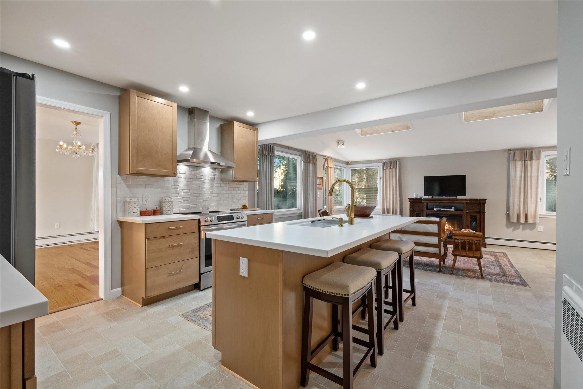 201 Clyde Road Bangor, ME 04401 - Photo 13 of 62