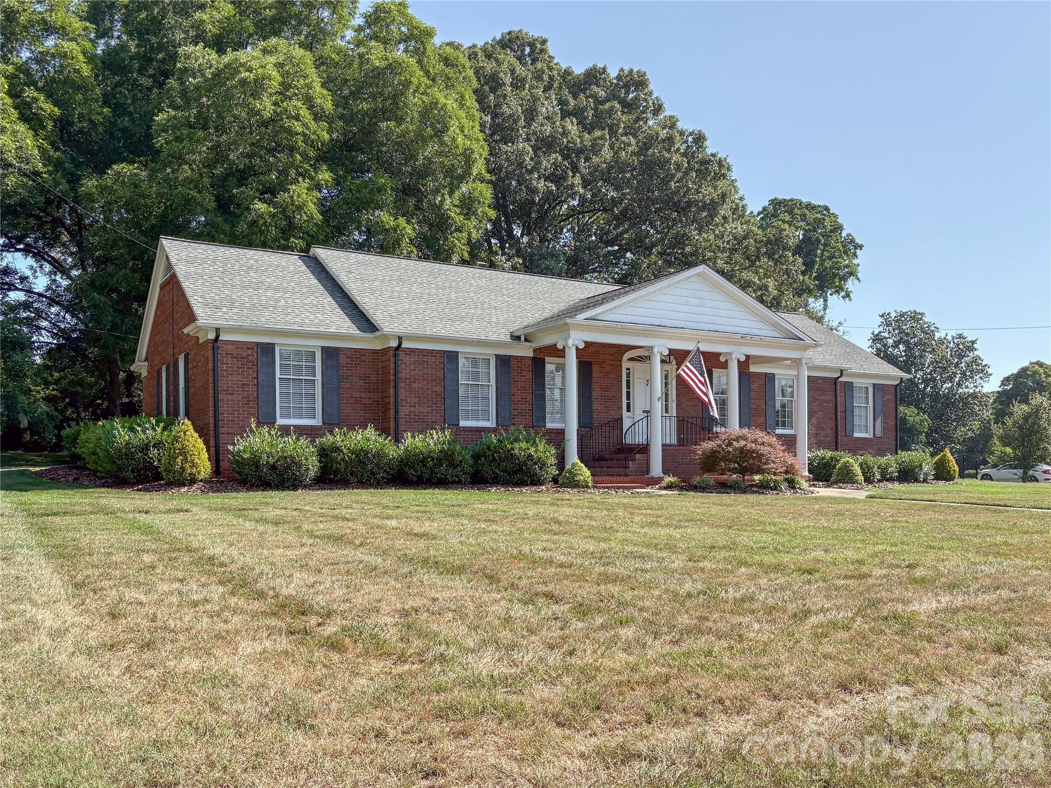 412 Ridgeway Avenue Statesville, NC 28677 - Photo 2 of 13
