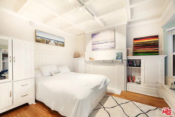 $2,380,000 | 51 Sunset Avenue, Venice, CA 90291