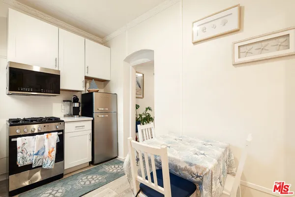$2,380,000 | 51 Sunset Avenue, Venice, CA 90291