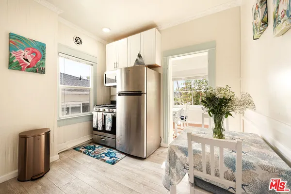 $2,380,000 | 51 Sunset Avenue, Venice, CA 90291