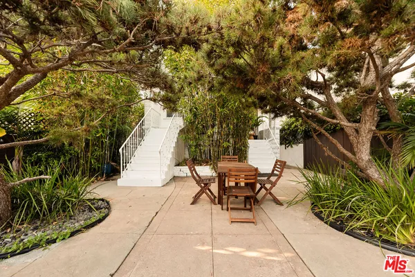 $2,380,000 | 51 Sunset Avenue, Venice, CA 90291