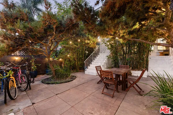 $2,380,000 | 51 Sunset Avenue, Venice, CA 90291