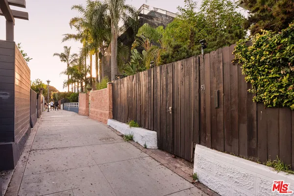 $2,380,000 | 51 Sunset Avenue, Venice, CA 90291