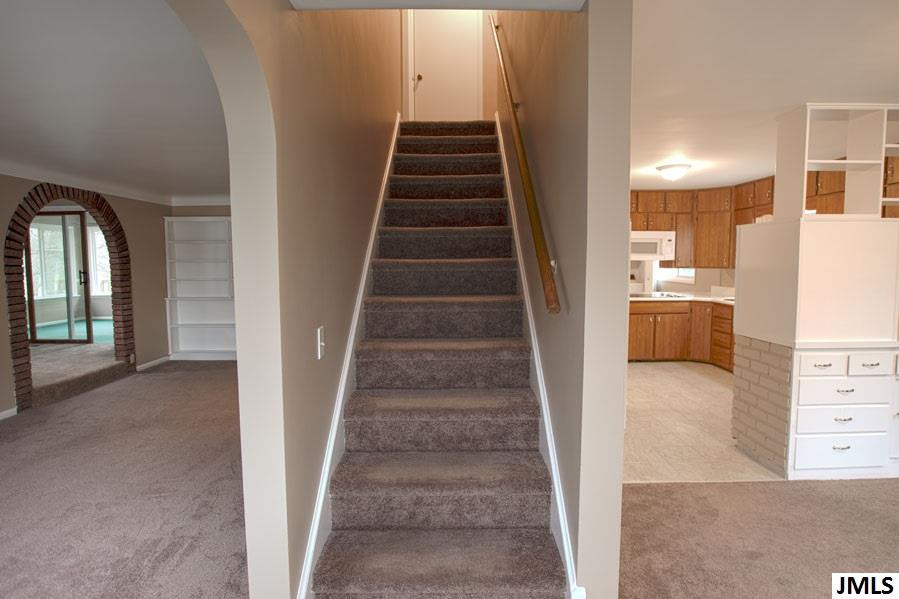 410 Richard Street Spring Arbor, MI 49283 - Photo 4 of 26 Photo 4
