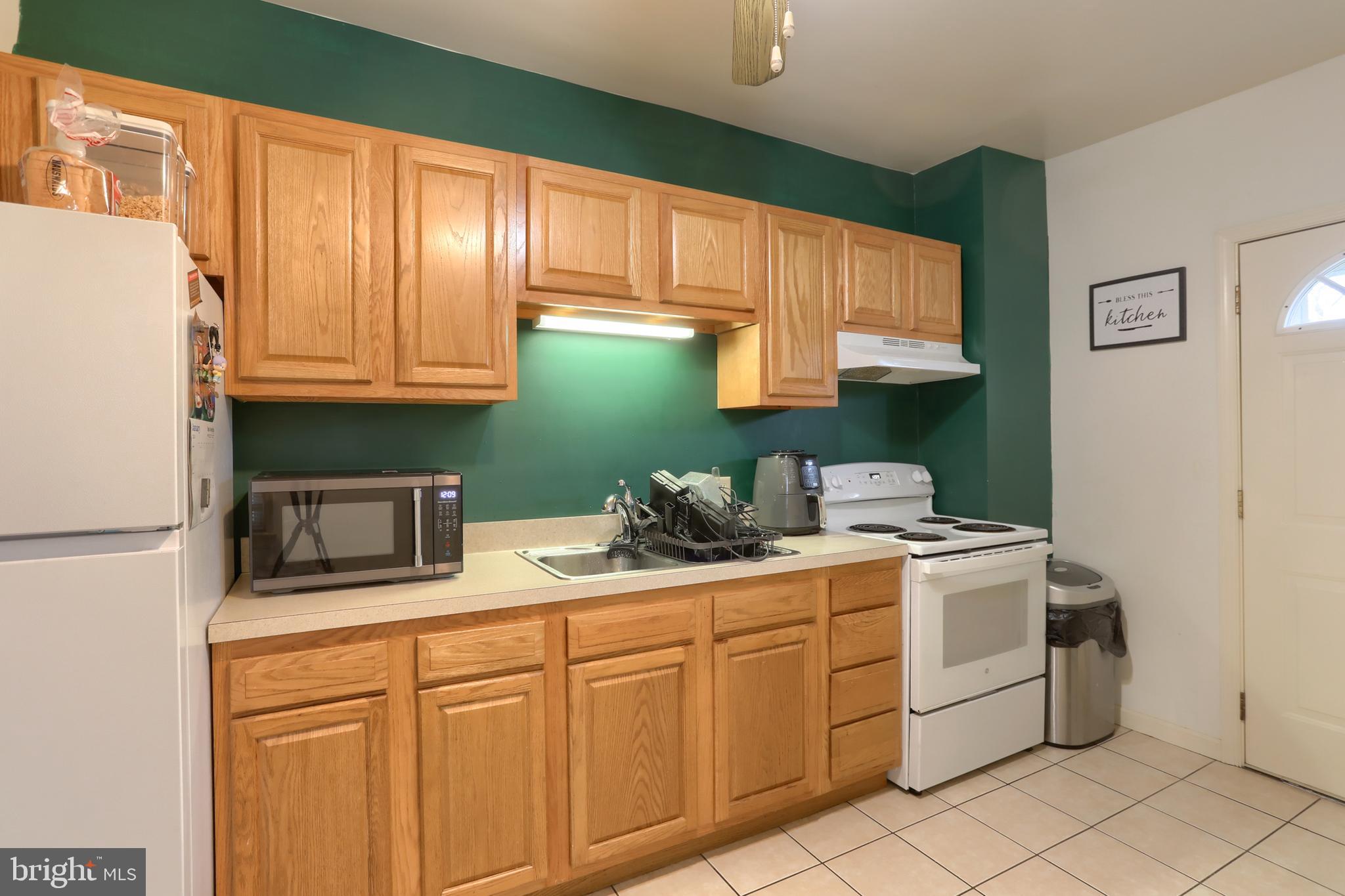 523 Spruce Street Lebanon, PA 17046 - Photo 11 of 24