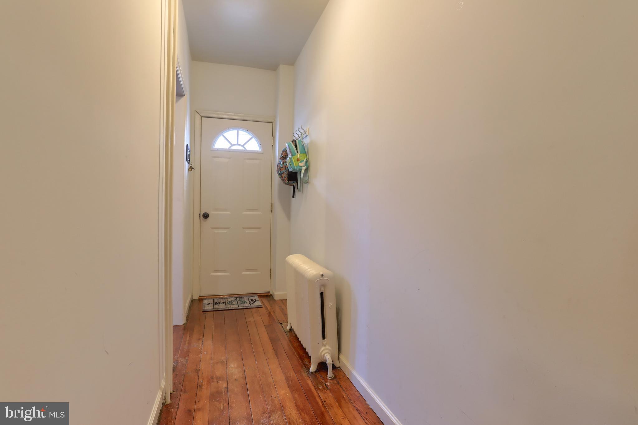 523 Spruce Street Lebanon, PA 17046 - Photo 4 of 24