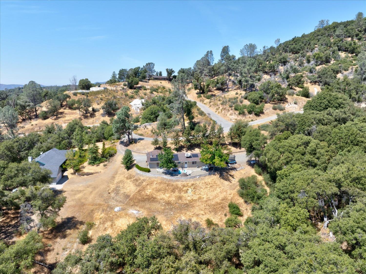41175 Jean Road West Oakhurst, CA 93644 - Photo 41 of 43 a view of a city