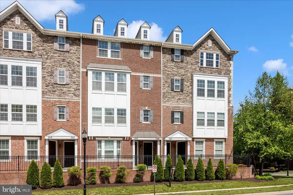 $549,999 | 759 Cobbler Place, Unit 759, Gaithersburg, MD 20877