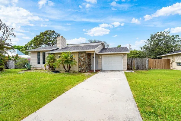 $315,000 | 2599 Southeast Grand Drive, Port St. Lucie, FL 34952