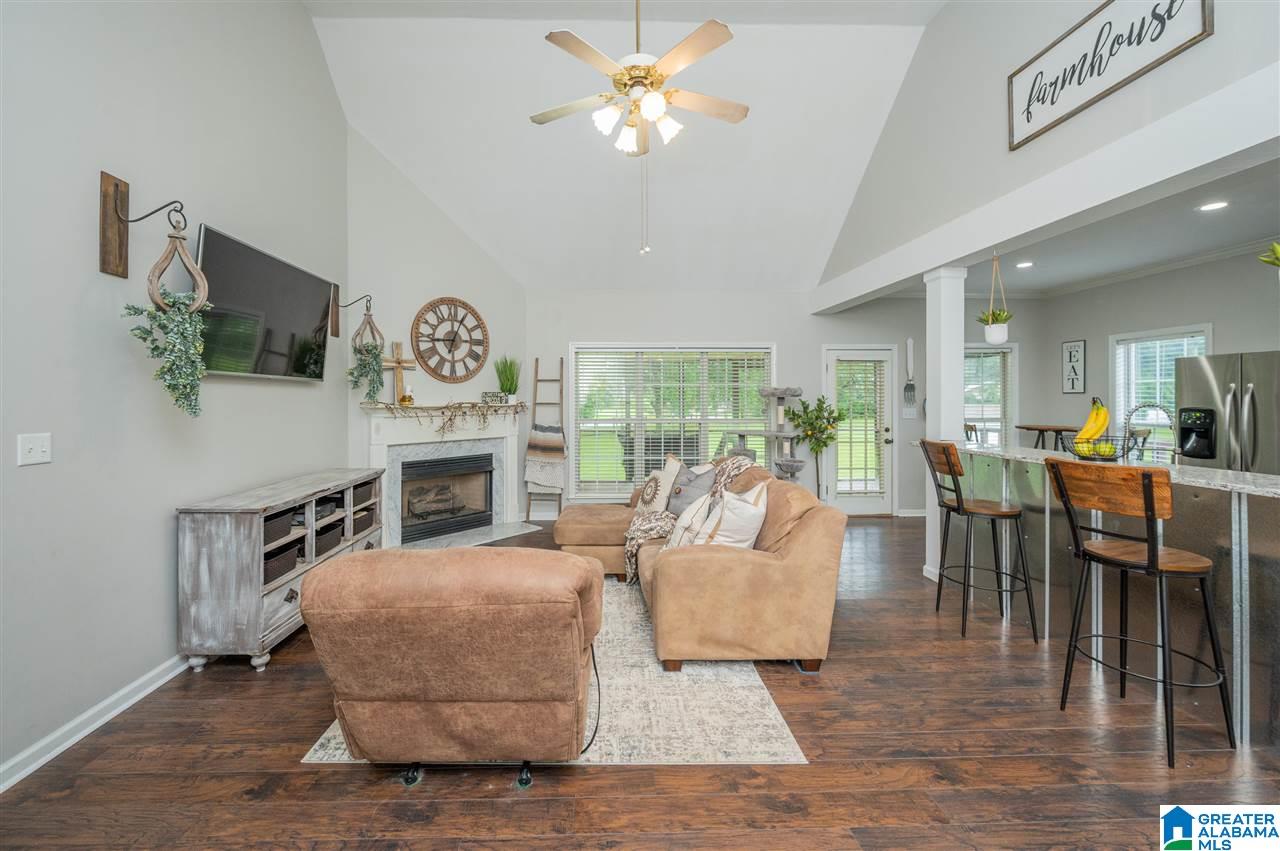 27 Azzilee Circle Locust Fork, AL 35097 - Photo 11 of 39