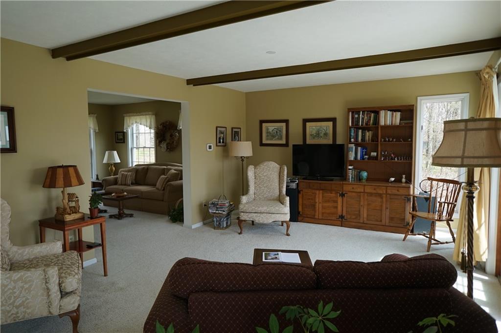 1252 Whitestown Road Prospect, PA 16052 - Photo 4 of 25