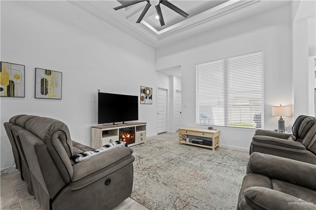 2729 East Conroe Road Edinburg, TX 78542 - Photo 3 of 17