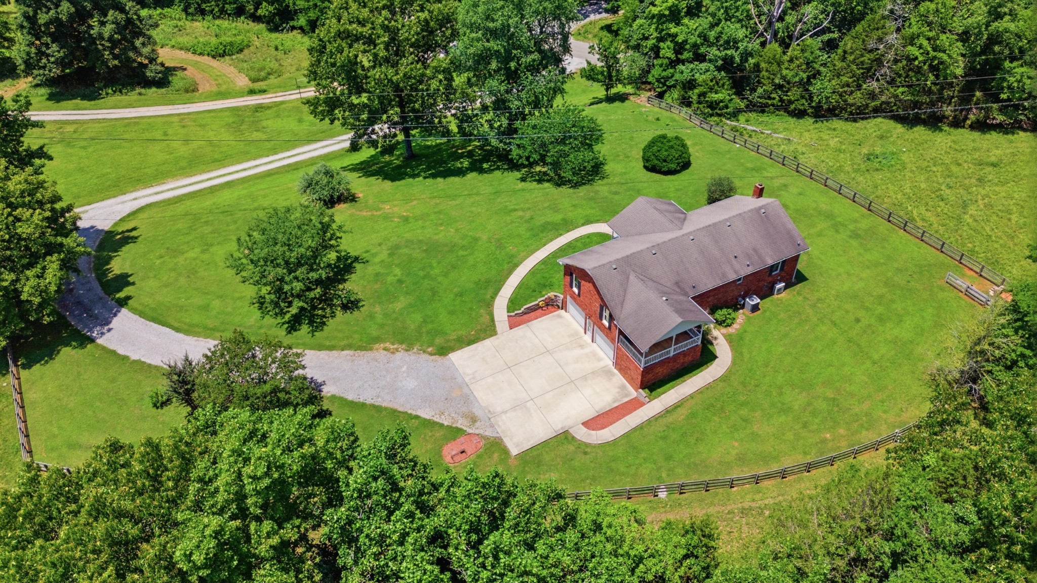 2644 Scribners Mill Road Culleoka, TN 38451 - Photo 4 of 89 Gallery Image 4