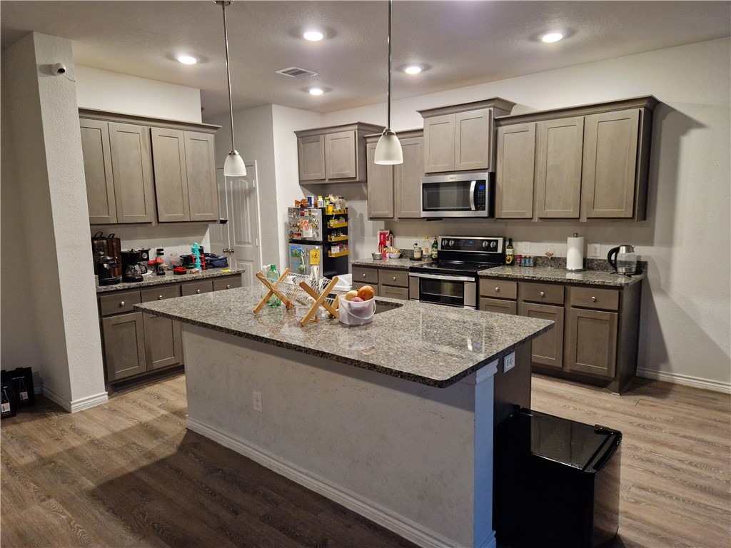 1920 Cartwright Street Bryan, TX 77807 - Photo 3 of 18