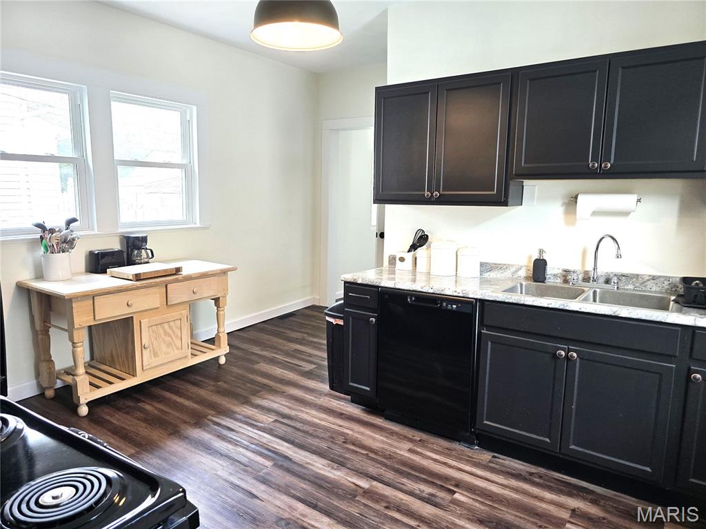 3438 Watson Road St. Louis, MO 63139 - Photo 7 of 15 Gallery Image 7