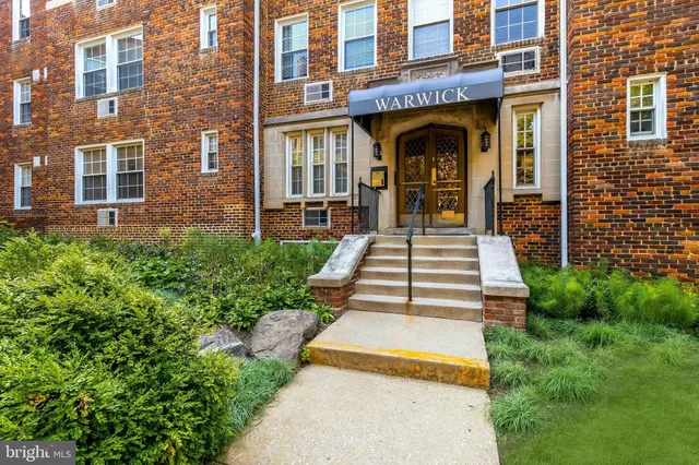 $1,800 | 3051 Idaho Avenue Northwest, Unit 421, Washington, DC 20016