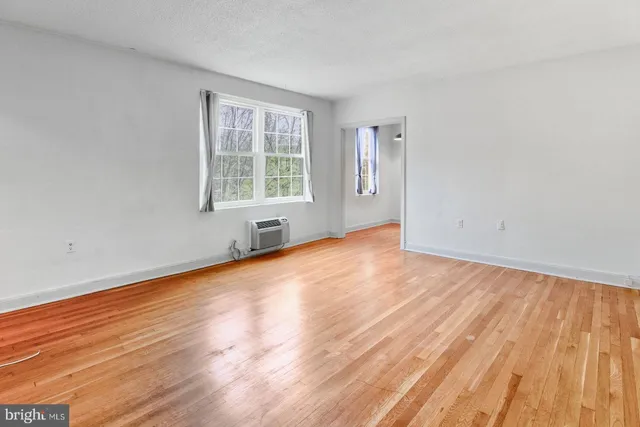 $1,800 | 3051 Idaho Avenue Northwest, Unit 421, Washington, DC 20016