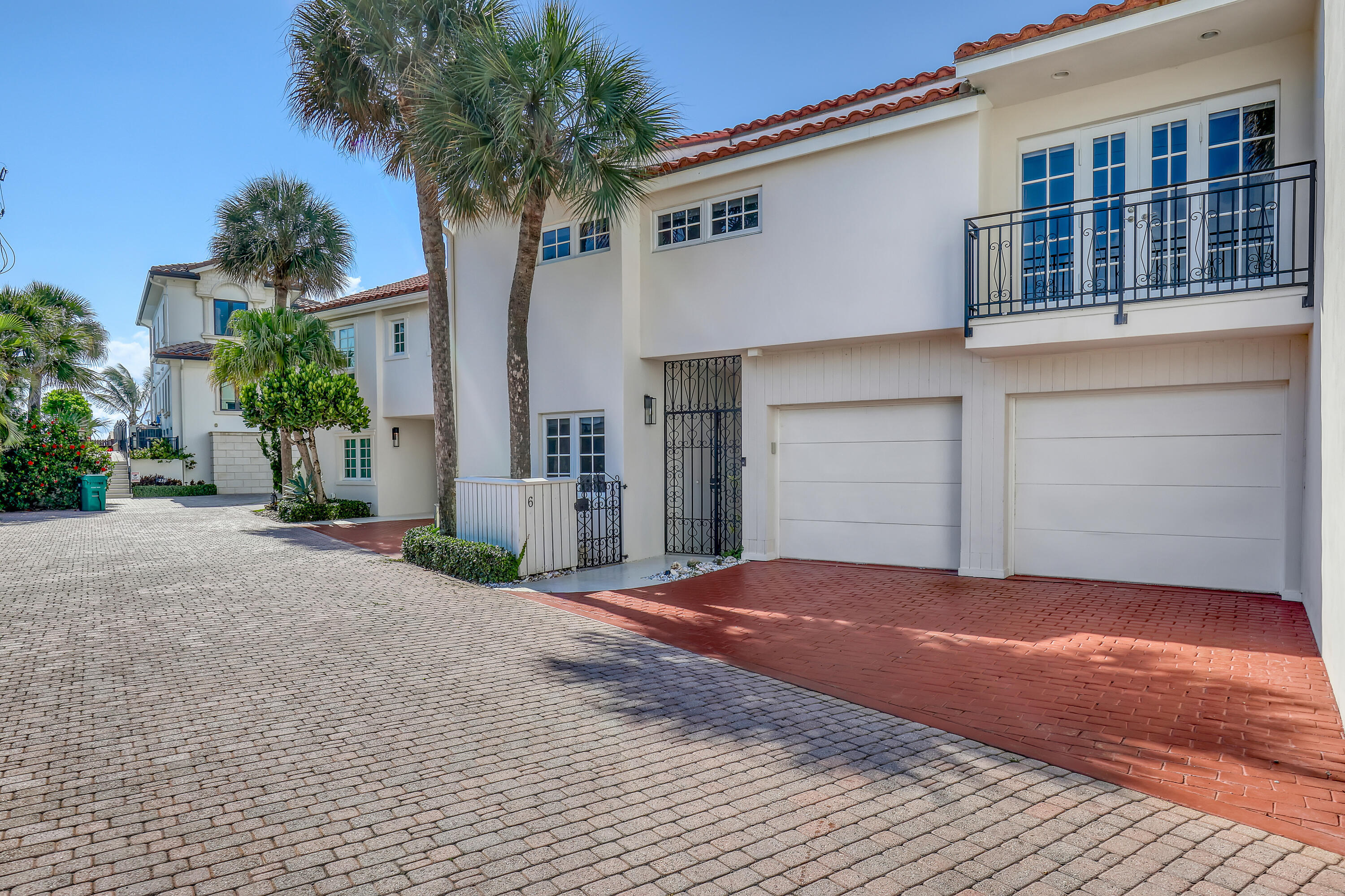 220 Celestial Way, Unit 6 Juno Beach, FL 33408 - Photo 3 of 58 220 Celestial #6