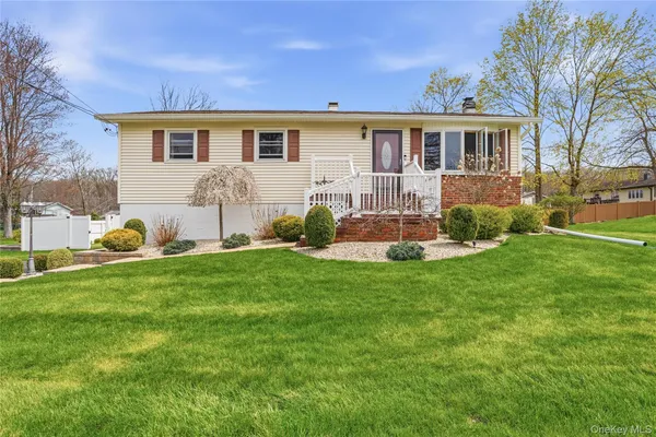 $499,000 | 57 Robert Lane, Wappingers Falls, NY 12590