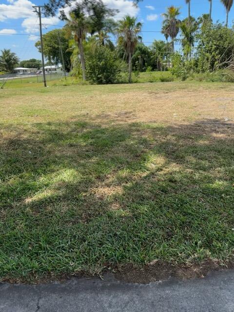 501 West Baines Terrace Pahokee, FL 33476 - Photo 6 of 8 Baines Terrace