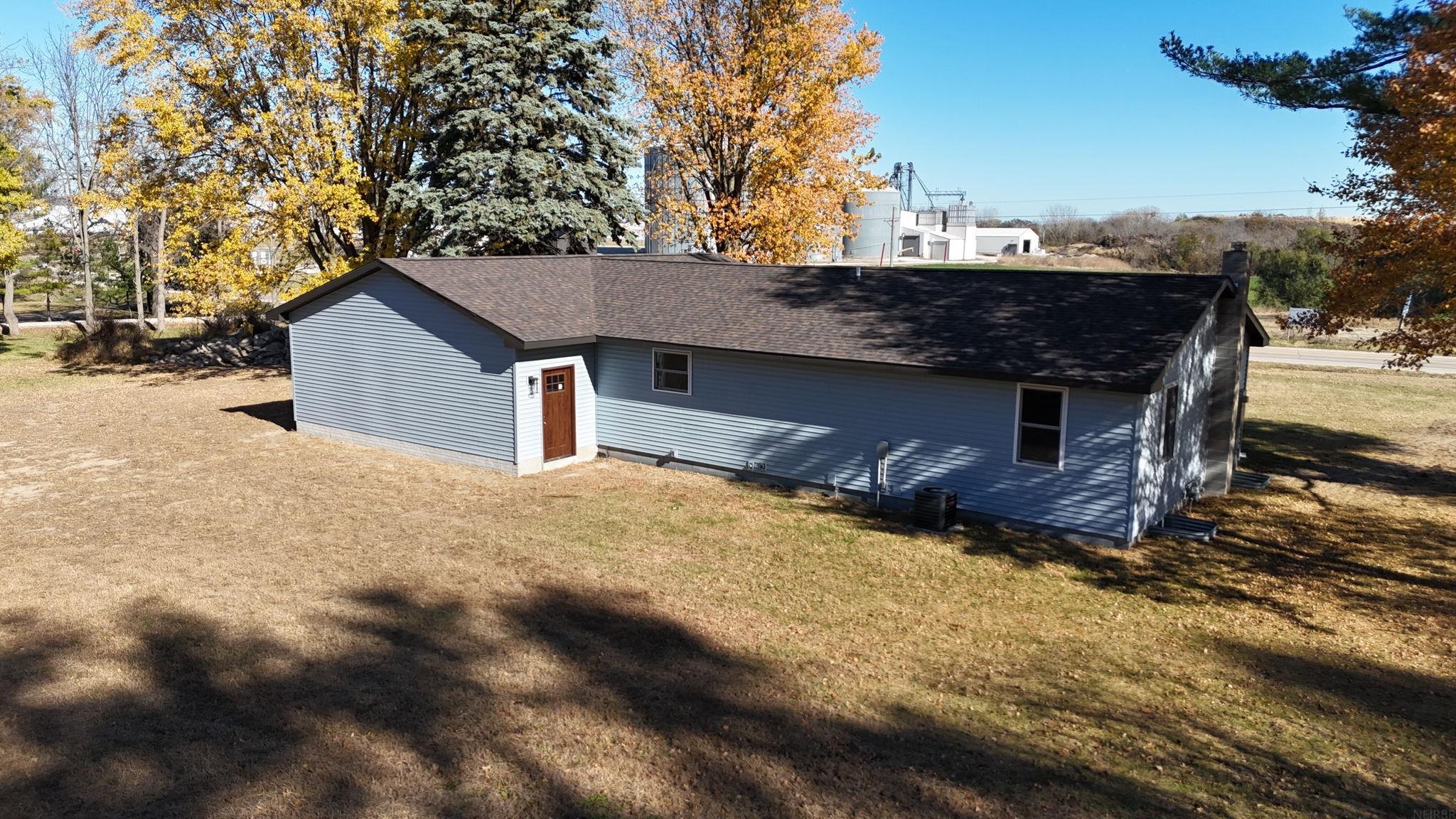 1634 11th Street Waterloo, IA 50702 - Photo 34 of 43 Gallery Image 34