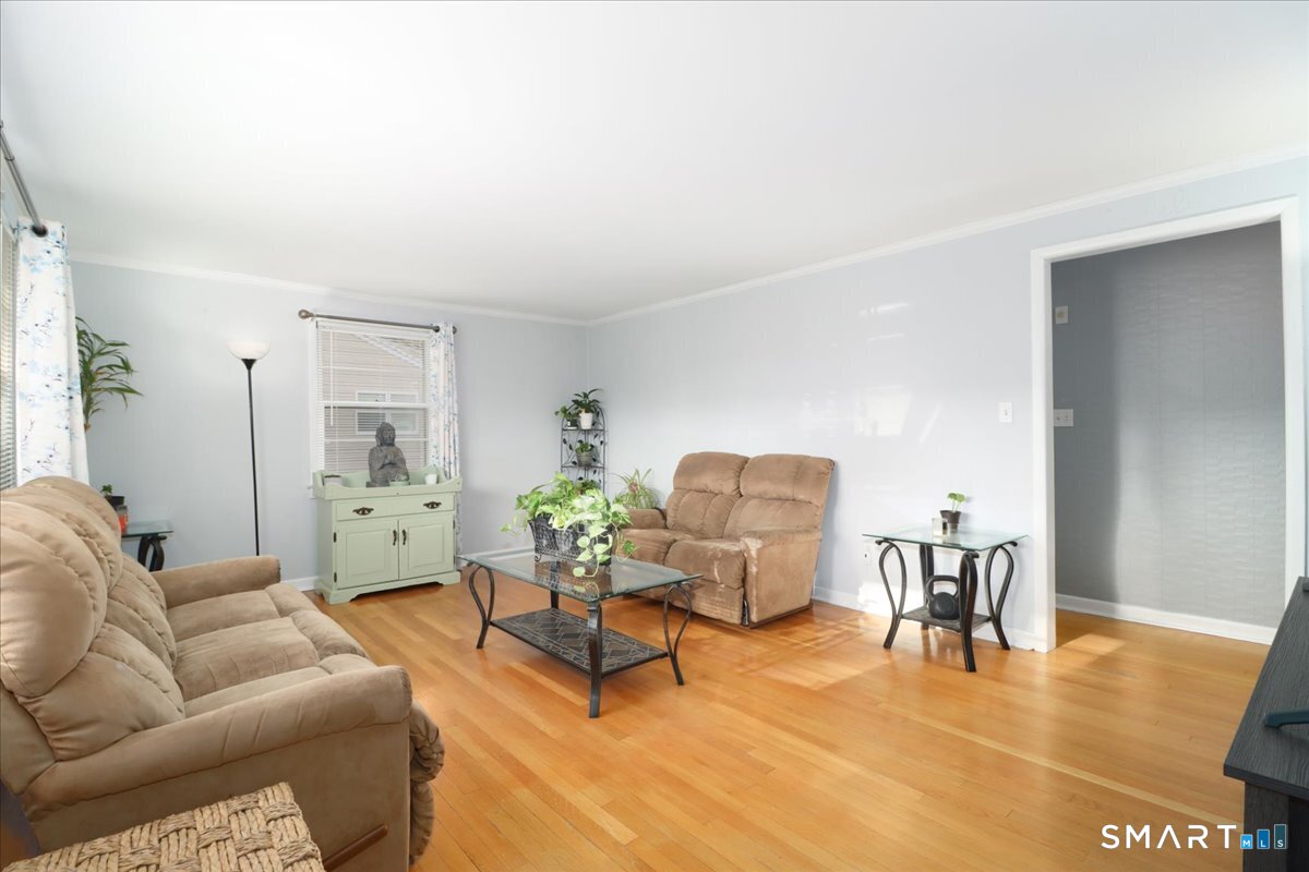 3 Pamela Drive Wallingford, CT 06492 - Photo 5 of 35