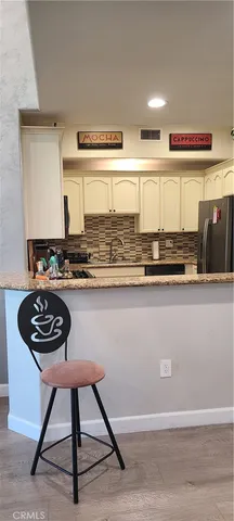 $895,000 | 555 East Santa Anita Avenue, Unit 301, Burbank, CA 91501