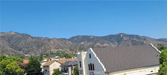 $895,000 | 555 East Santa Anita Avenue, Unit 301, Burbank, CA 91501