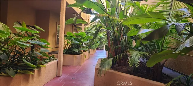 $895,000 | 555 East Santa Anita Avenue, Unit 301, Burbank, CA 91501