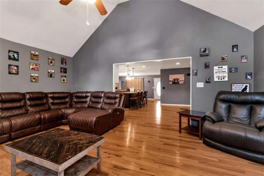 6009 Holly Springs Road Pendergrass, GA 30567 - Photo 8 of 54 Gallery Image 8