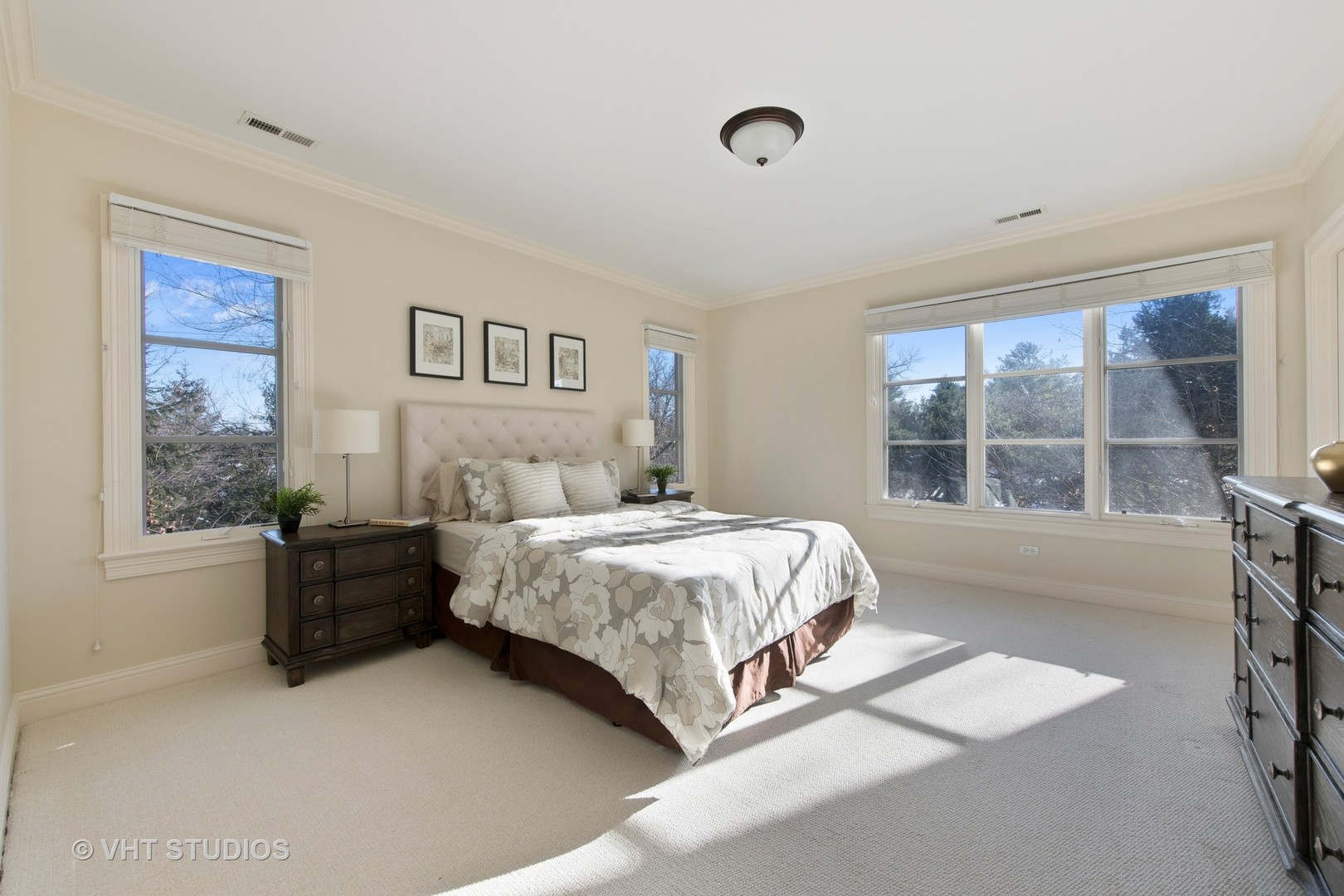 96 Church Road Winnetka, IL 60093 - Photo 14 of 34