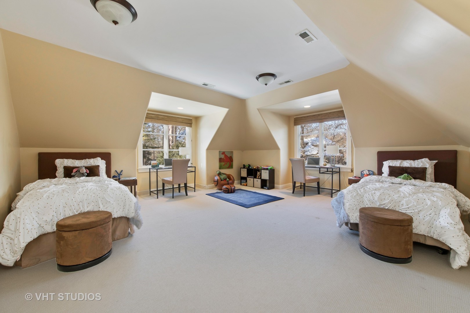 96 Church Road Winnetka, IL 60093 - Photo 15 of 34